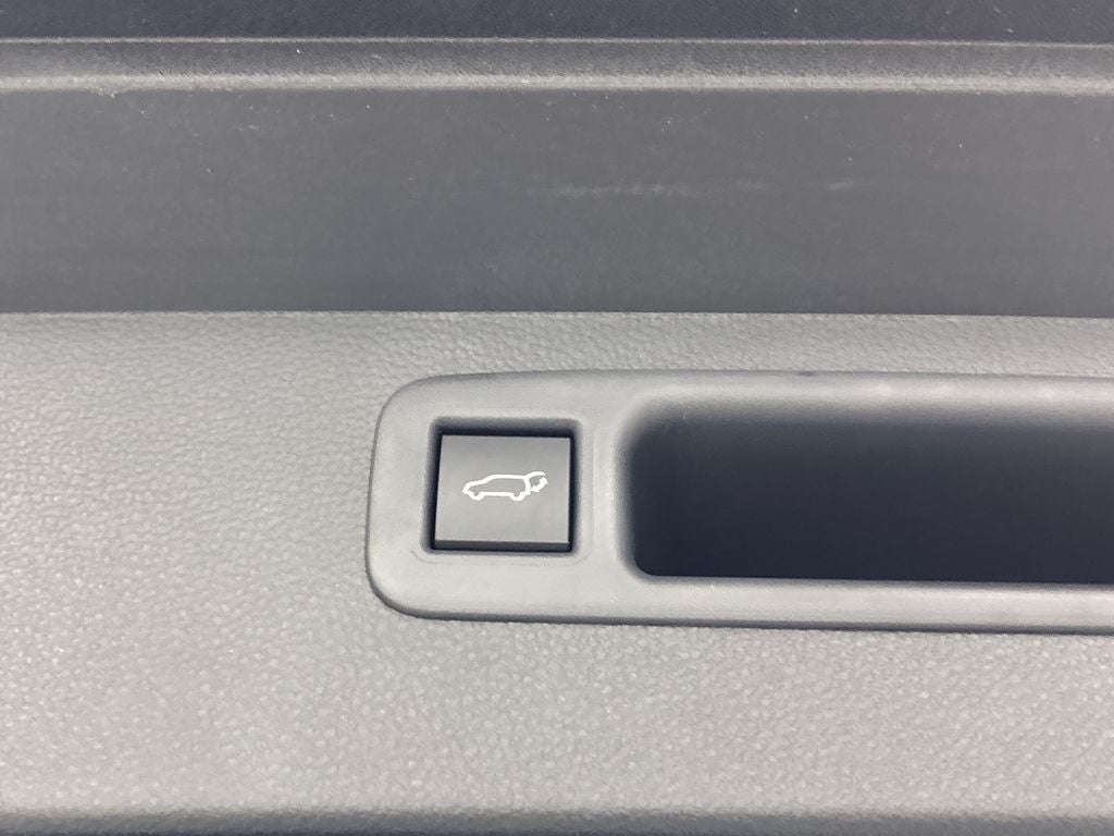 2025 Toyota Highlander Hybrid XLE