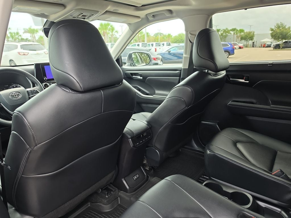2026 Toyota Highlander Hybrid XLE