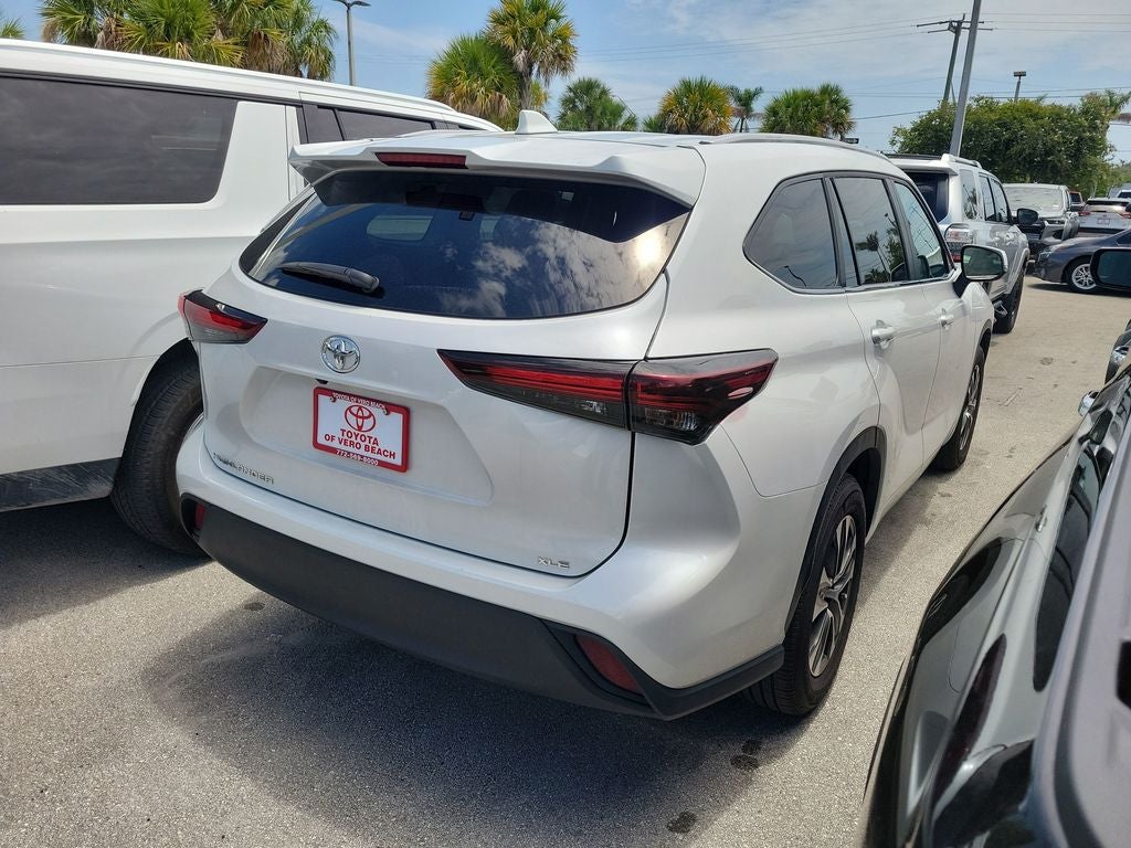 2025 Toyota Highlander XLE