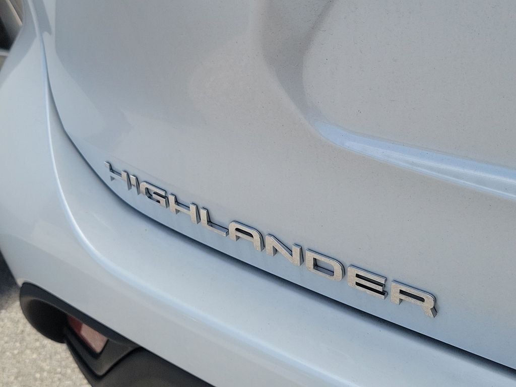2025 Toyota Highlander XLE