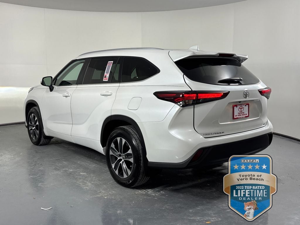 2025 Toyota Highlander XLE