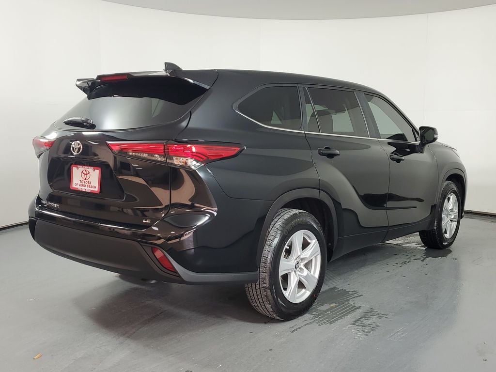 2023 Toyota Highlander LE