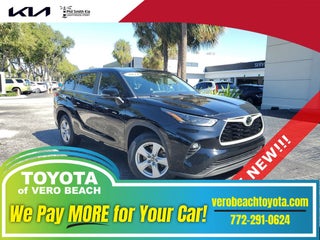 2023 Toyota Highlander LE