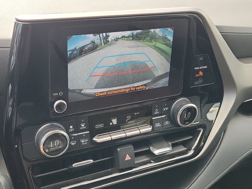 2023 Toyota Highlander L