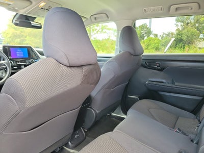 2023 Toyota Highlander L