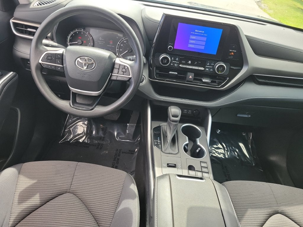 2023 Toyota Highlander L