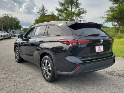 2024 Toyota Highlander XLE