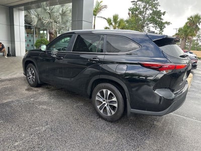 2024 Toyota Highlander XLE