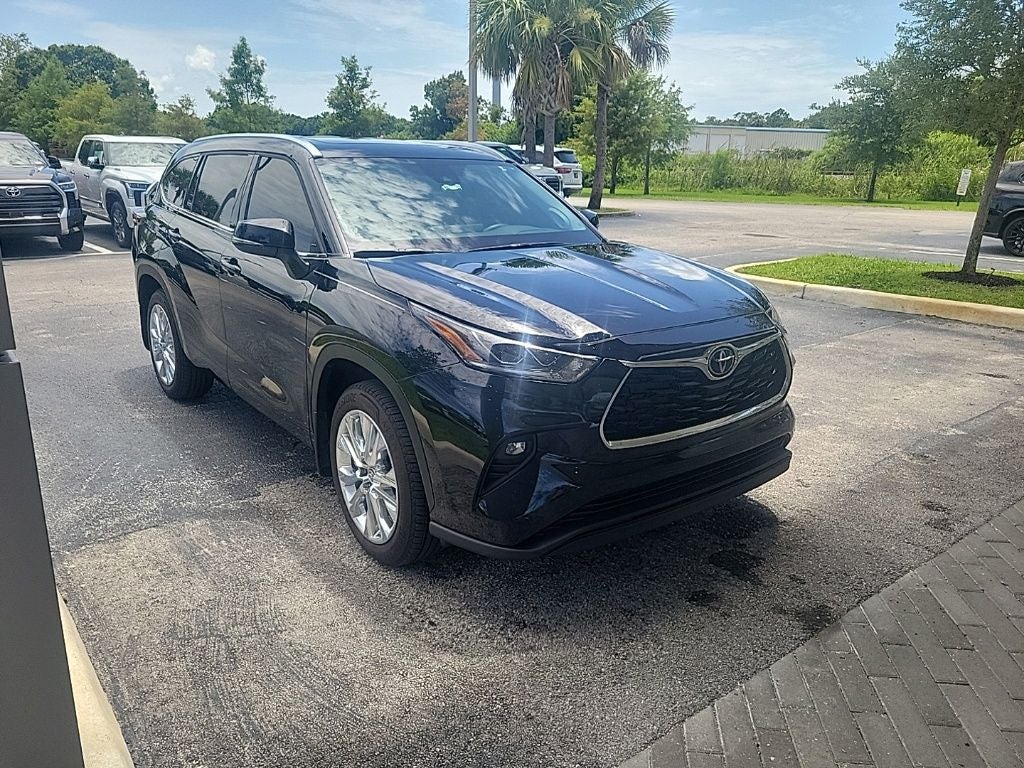 2026 Toyota Highlander Limited