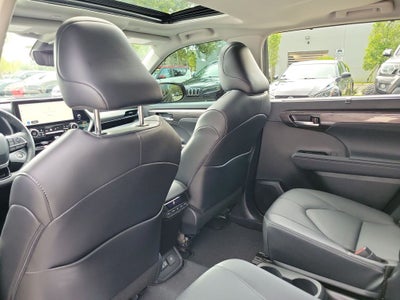 2026 Toyota Highlander Limited