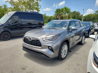 2026 Toyota Highlander Hybrid Limited
