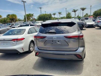2026 Toyota Highlander Hybrid Limited