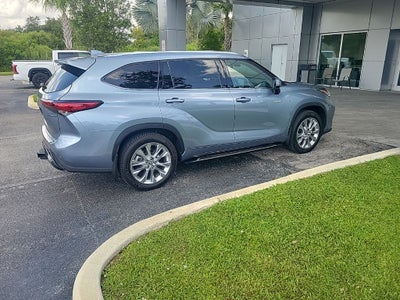 2021 Toyota Highlander Hybrid Limited