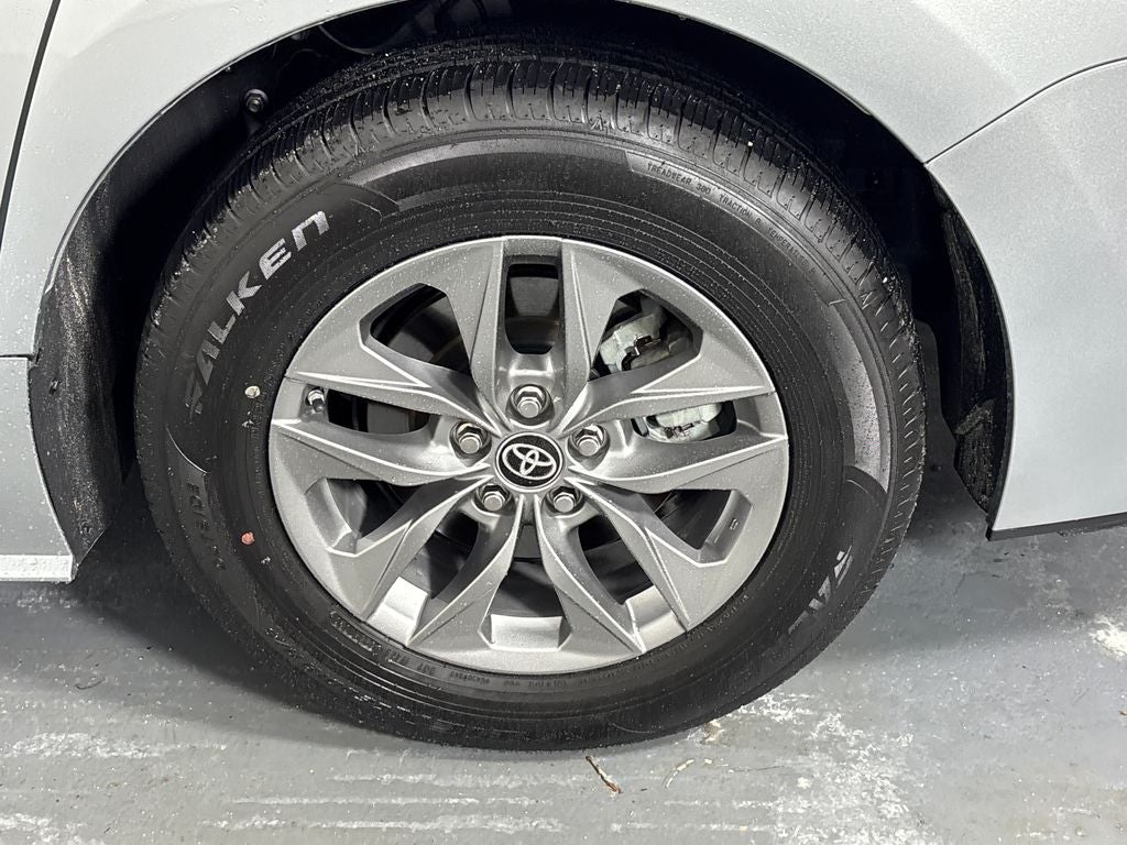 2024 Toyota Sienna XLE 7 Passenger
