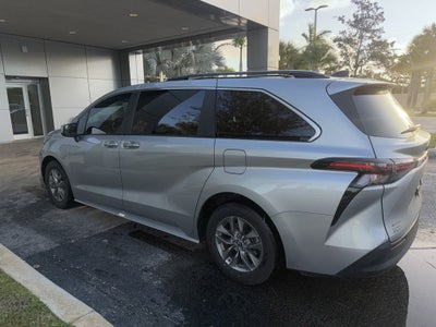 2024 Toyota Sienna XLE 7 Passenger