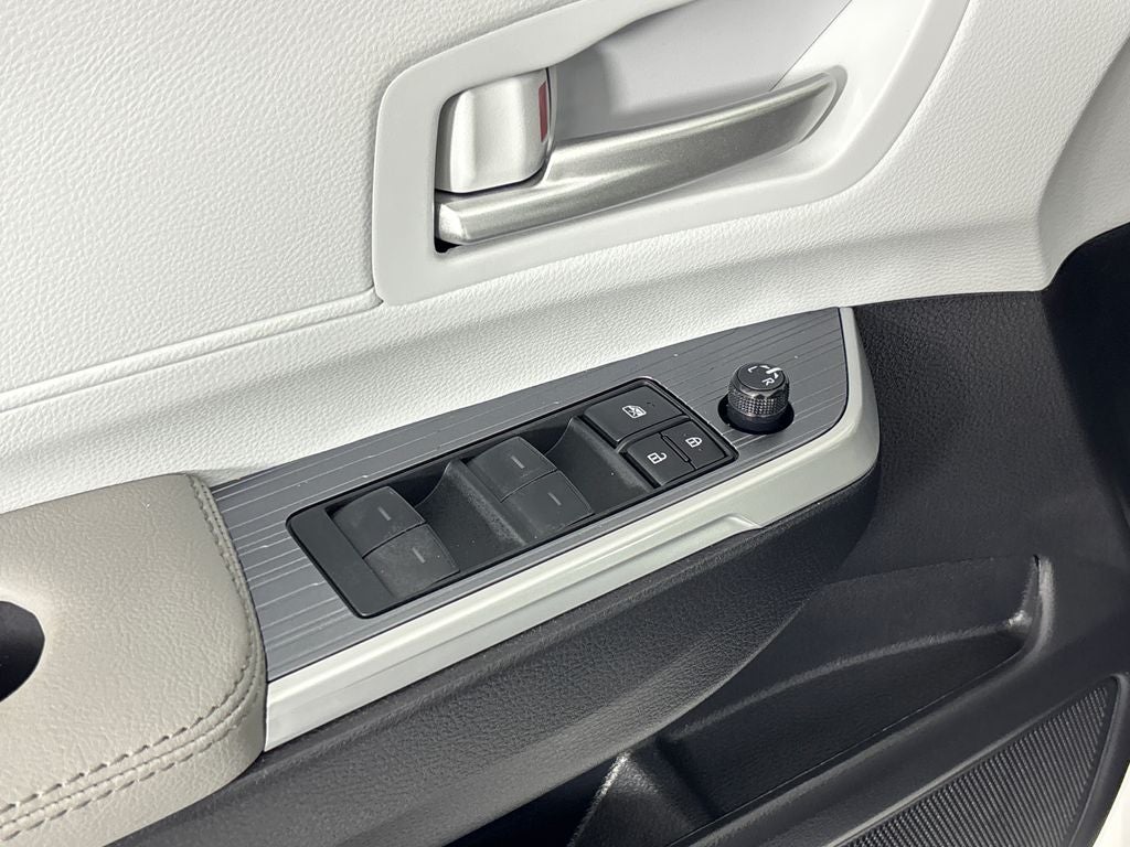 2026 Toyota Sienna XLE 7 Passenger