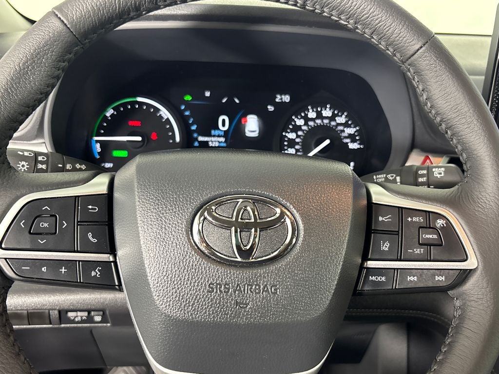 2026 Toyota Sienna XLE 7 Passenger