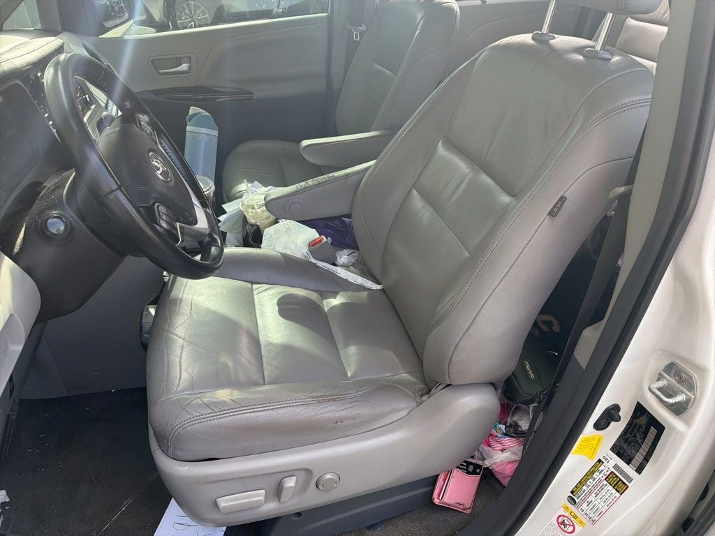 2019 Toyota Sienna XLE Premium 8 Passenger