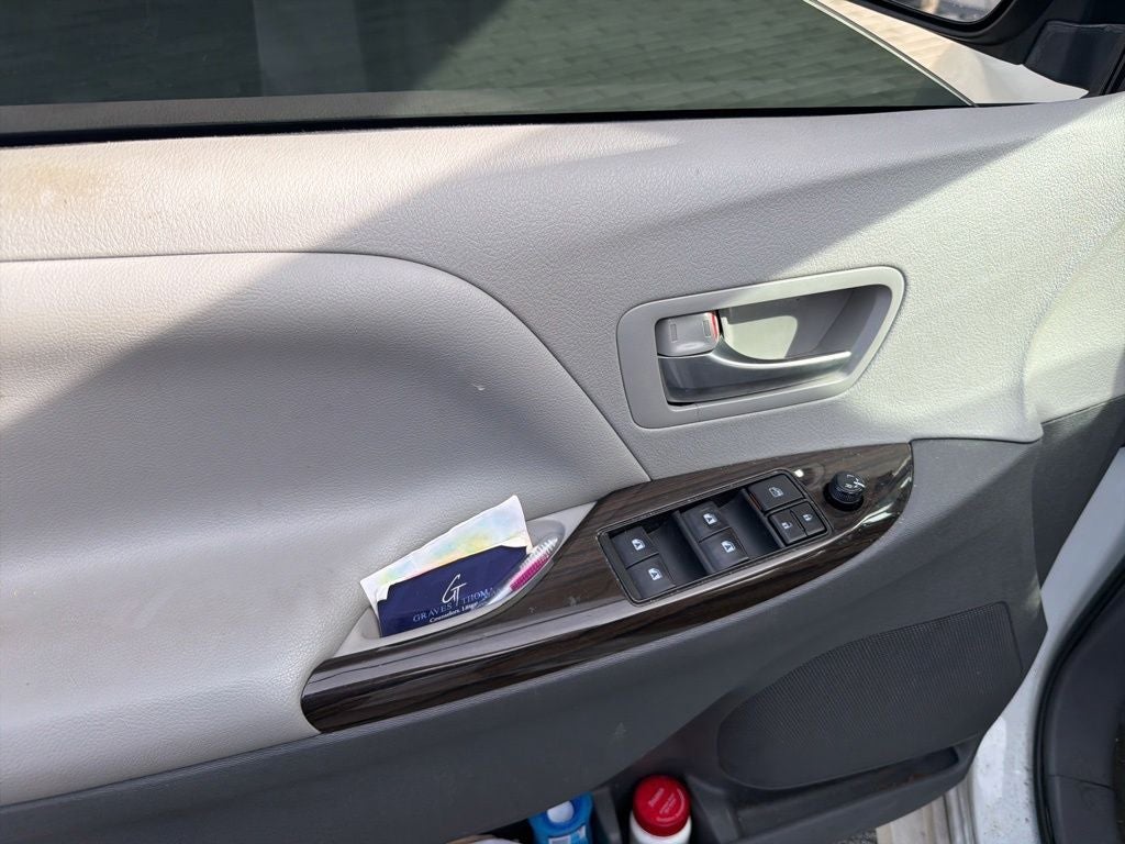 2019 Toyota Sienna XLE Premium 8 Passenger