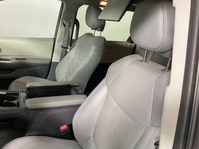 2024 Toyota Sienna Limited 7 Passenger