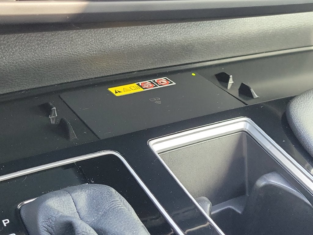 2025 Toyota Sienna Limited 7 Passenger