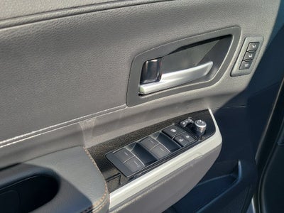 2025 Toyota Sienna Limited 7 Passenger