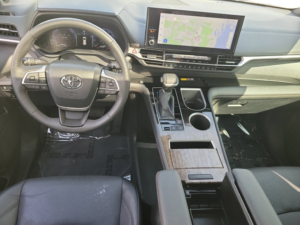 2025 Toyota Sienna Limited 7 Passenger