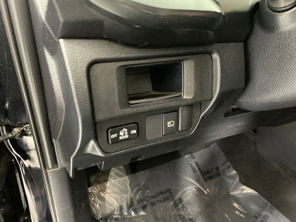 2019 Toyota Tacoma SR