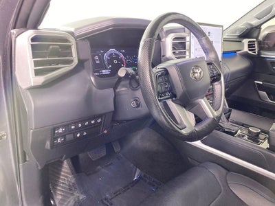 2022 Toyota Tundra Hybrid Platinum