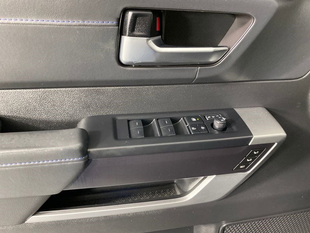 2022 Toyota Tundra Hybrid Platinum