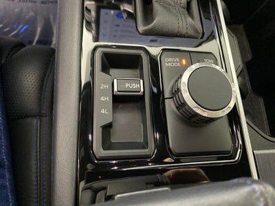 2022 Toyota Tundra Hybrid Platinum