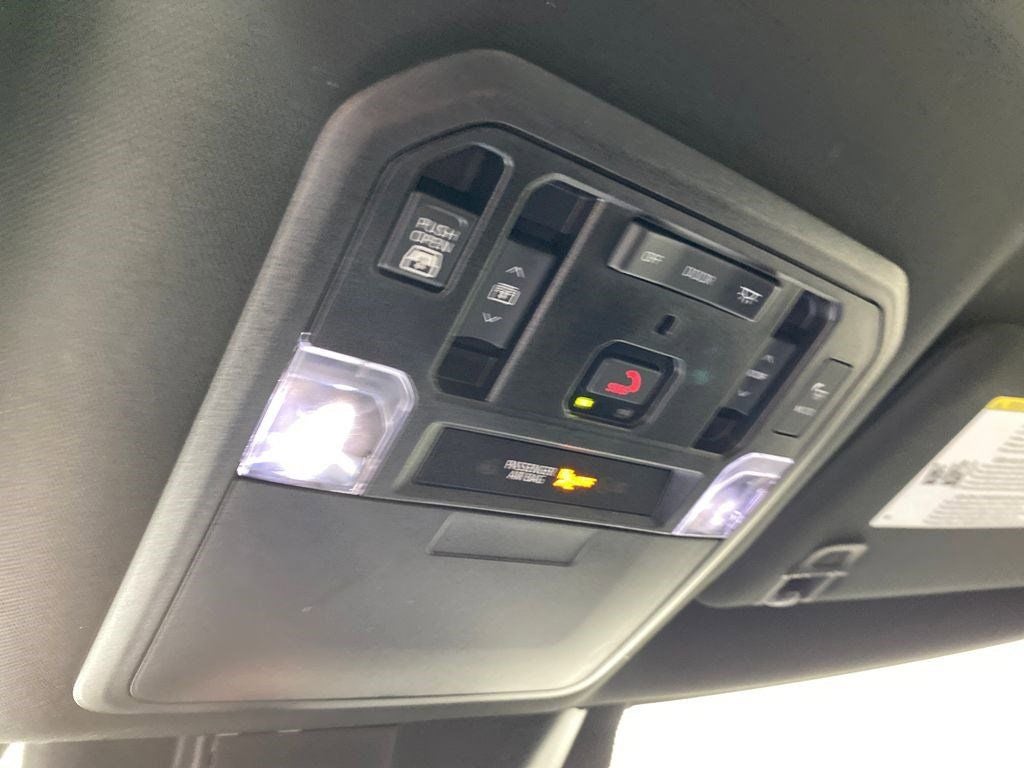 2022 Toyota Tundra Hybrid Platinum