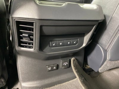 2022 Toyota Tundra Hybrid Platinum