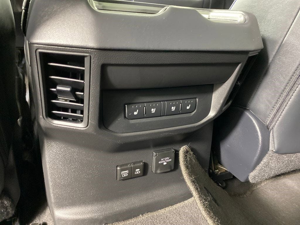 2022 Toyota Tundra Hybrid Platinum