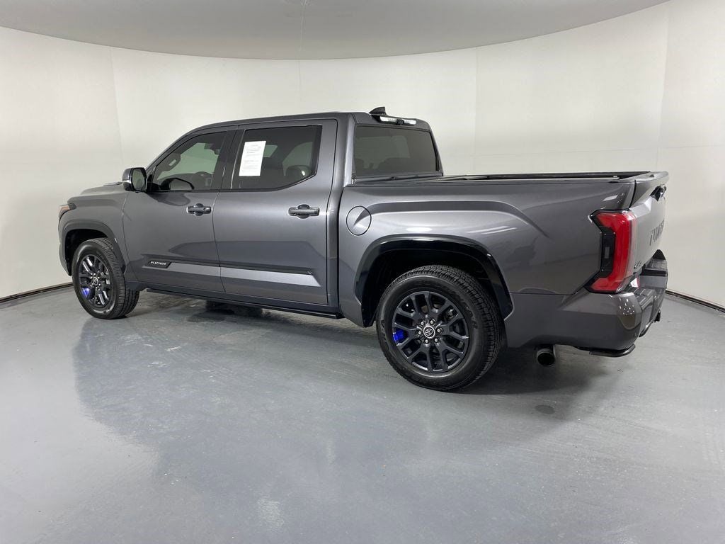 2022 Toyota Tundra Hybrid Platinum