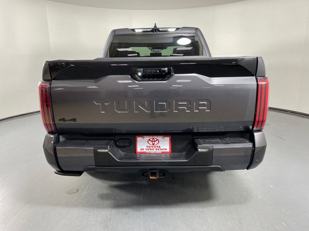 2022 Toyota Tundra Hybrid Platinum