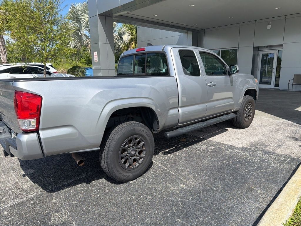 2016 Toyota Tacoma SR