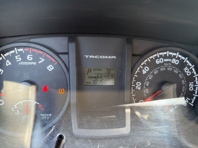 2016 Toyota Tacoma SR