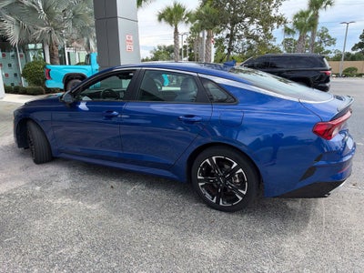 2022 Kia K5 GT-Line