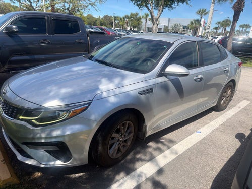 2020 Kia Optima LX
