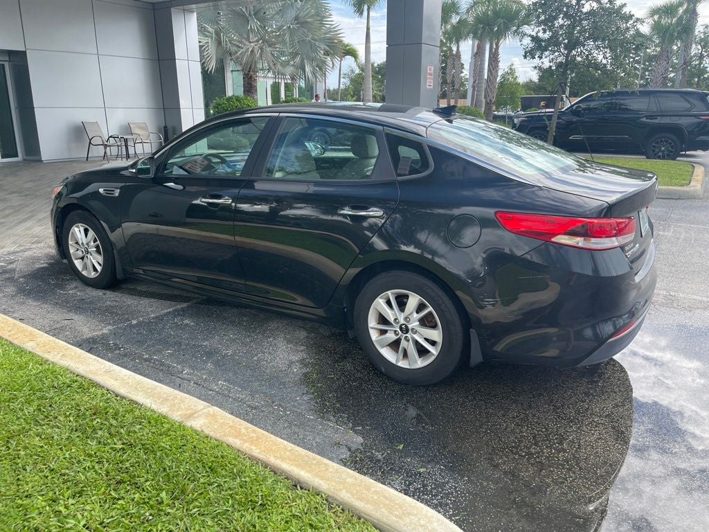 2016 Kia Optima LX