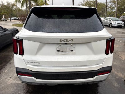 2024 Kia Sorento LX