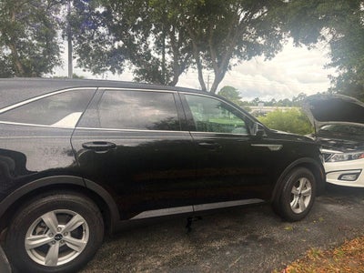 2023 Kia Sorento LX