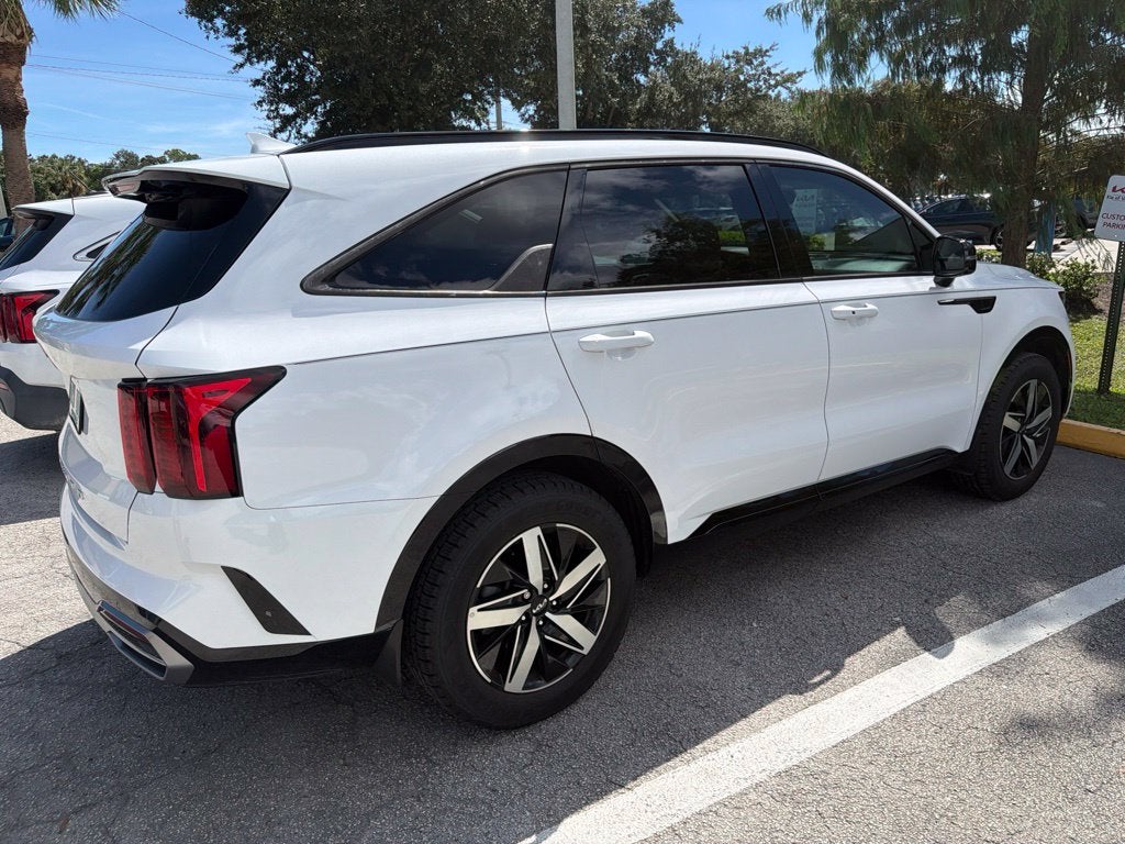 2022 Kia Sorento S