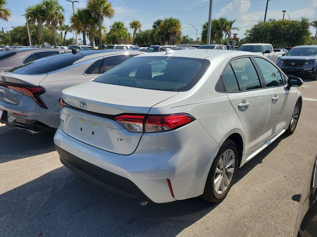 2026 Toyota Corolla LE
