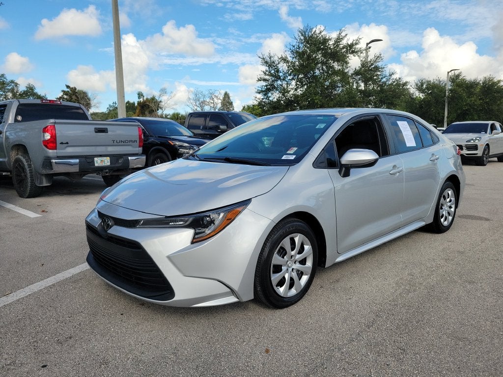 2024 Toyota Corolla LE