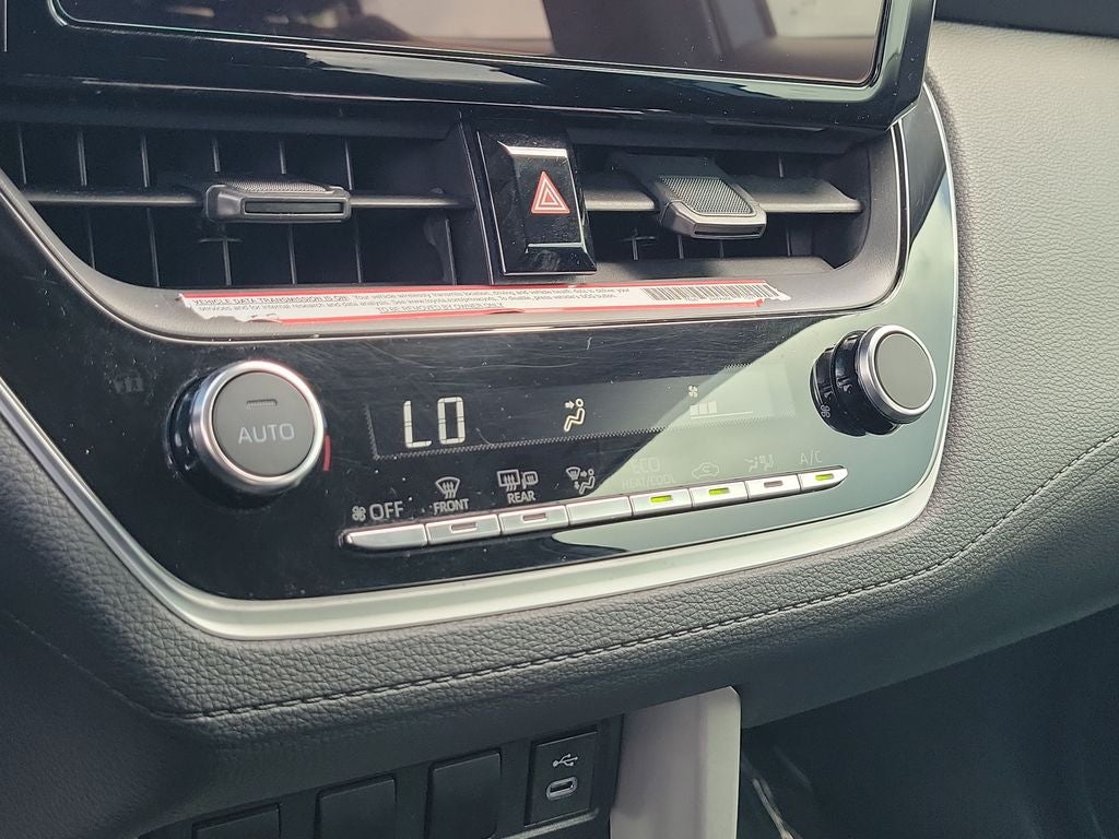 2024 Toyota Corolla Cross LE