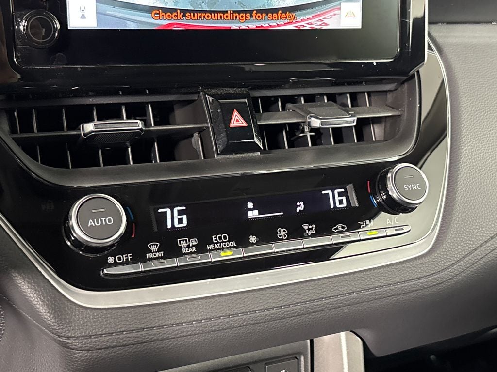 2023 Toyota Corolla Cross XLE