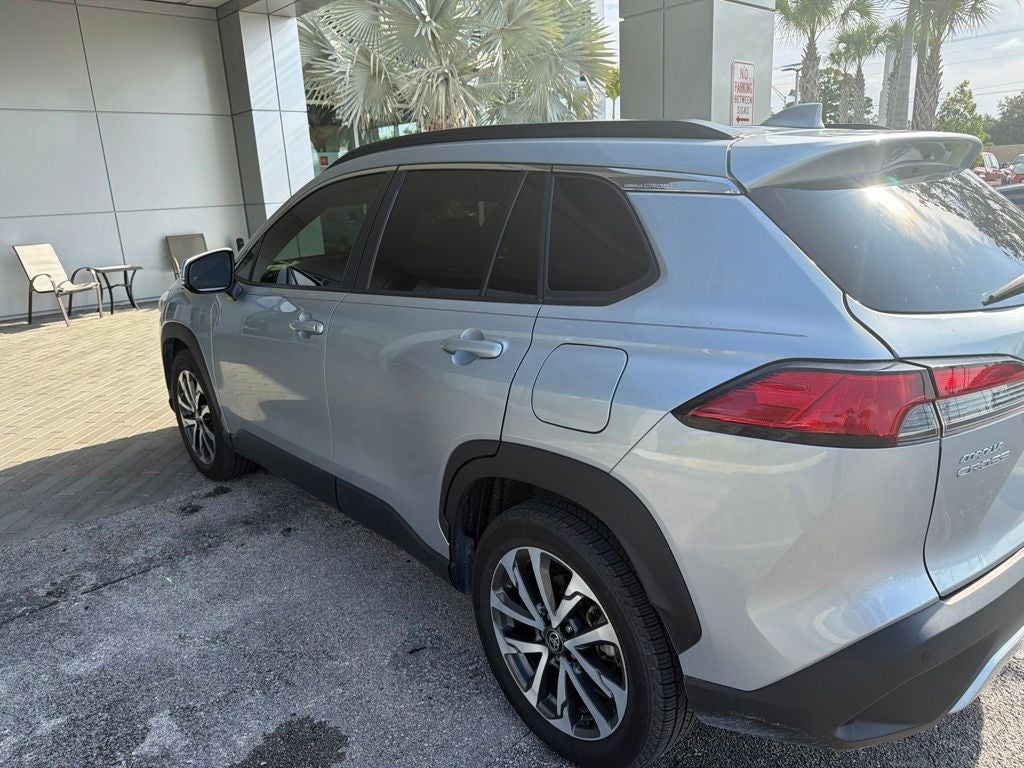 2023 Toyota Corolla Cross XLE