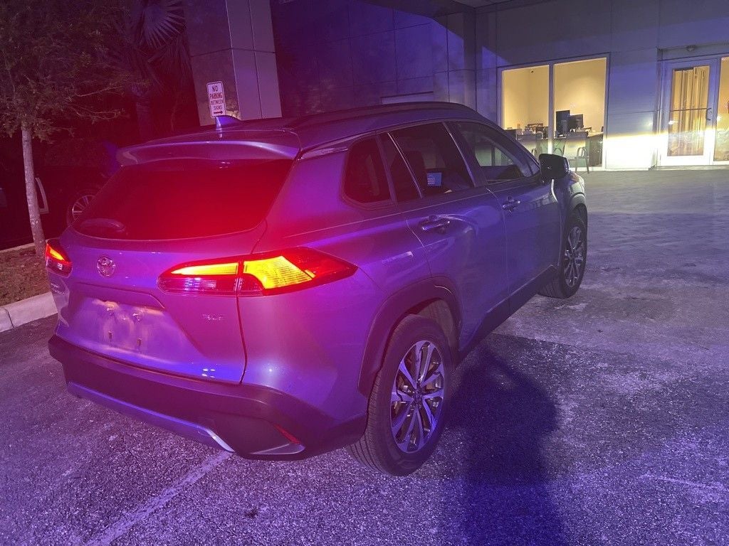 2023 Toyota Corolla Cross XLE